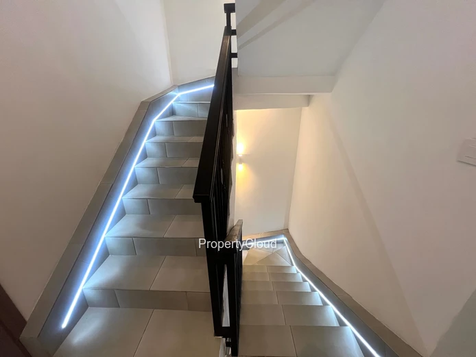 For Rent - 3-Bedroom Duplex - Grand Bay