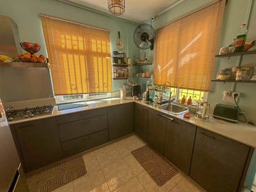 4 Bedroom Townhouse, Duplex