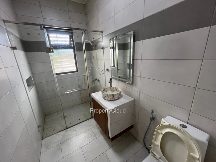 For Rent - 2-Bedroom Apartment With Pool- Ebène