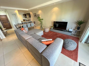 3 Bedroom Townhouse, Duplex