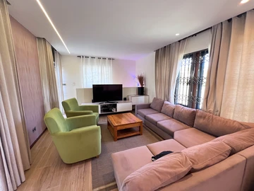 4 Bedroom Villa