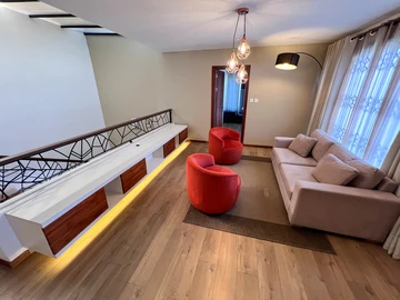 4 Bedroom Villa