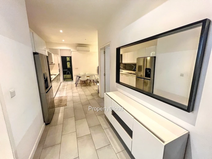 À Louer - Appartement De 2 Chambres - Ebene