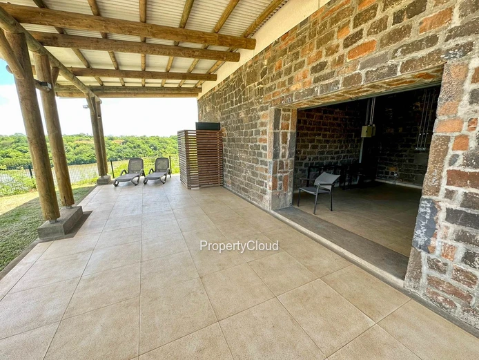 For Rent – 4-Bedroom Star Villa Apartment With Private Pool - Port Chambly - Baie Du Tombeau