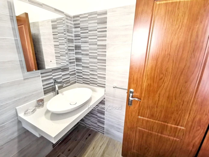 For Rent – Three-Bedroom Townhouse In Ebene