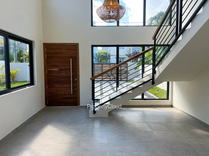 For Sale - Brand New 3-Bedroom Villa - Pereybere