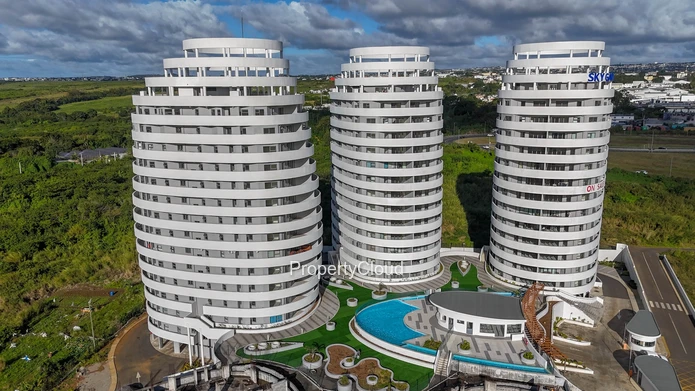 For Rent - 3-Bedroom Apartment - Sky Garden - Trianon