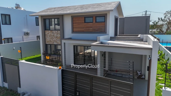 For Rent - Brand New 4-Bedroom Villa - Grand Bay