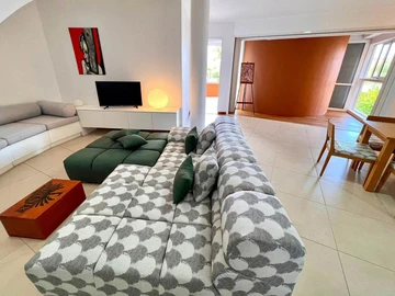 4 Bedroom Apartment