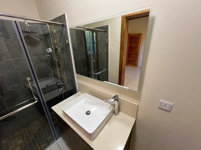 For Rent - 3-Bedroom Ground-Floor Apartment - Cascavelle 