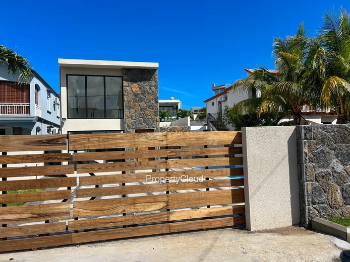 For Sale - Brand New 3-Bedroom Villa - Pereybere