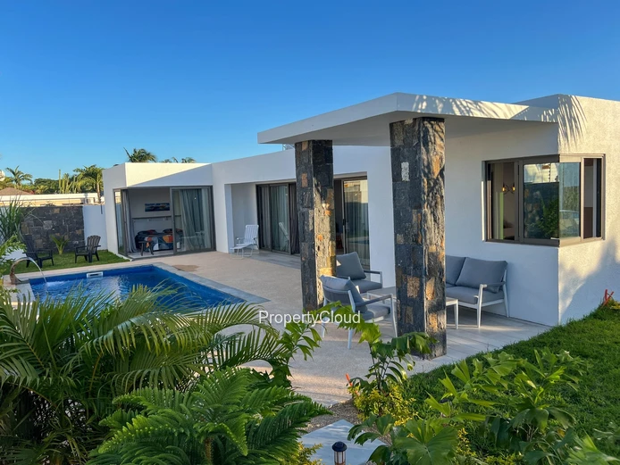 For Rent - 3-Bedroom Villa With Pool - Grand Bay
