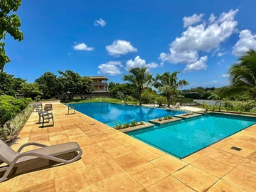 4 Bedroom Apartment