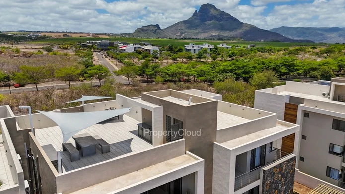 For Rent - 3-Bedroom Penthouse - Cascavelle