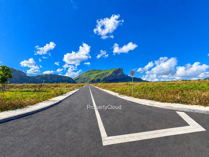 Several Plots For Sale |  Lotissement Pierrefonds ?? Pierrefonds, Mauritius