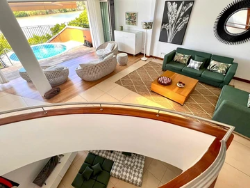4 Bedroom Apartment