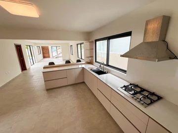 3 Bedroom Villa