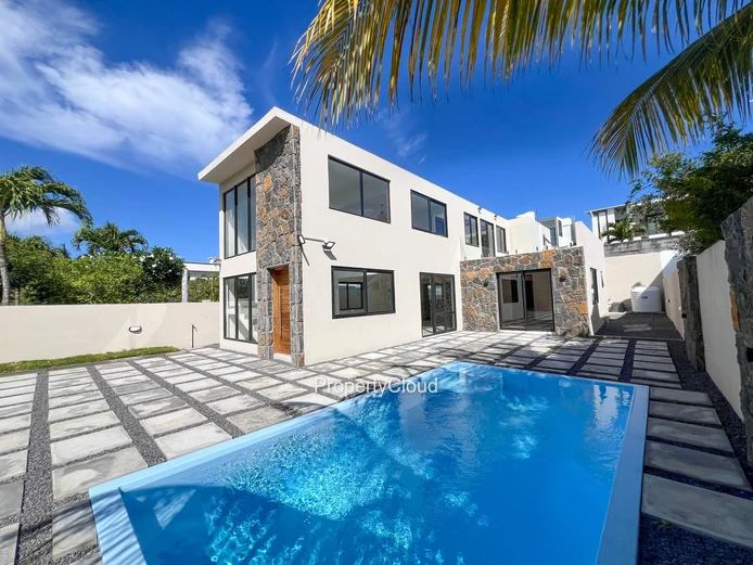 For Sale - Brand New 3-Bedroom Villa - Pereybere