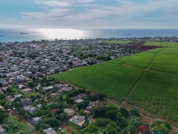 Commercial Land
