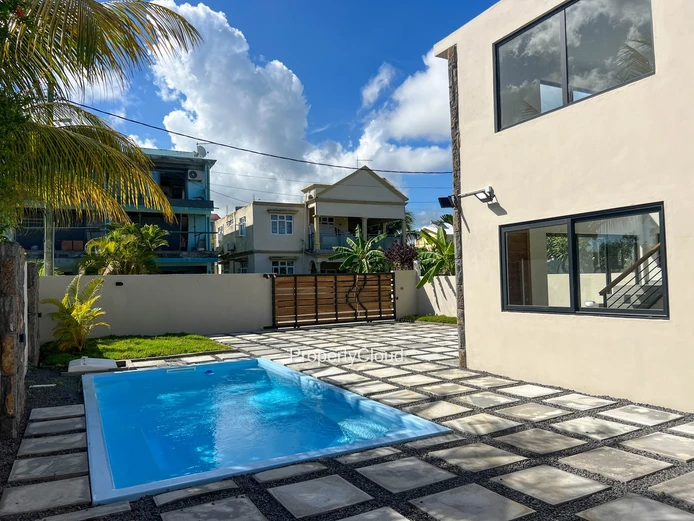 For Sale - Brand New 3-Bedroom Villa - Pereybere
