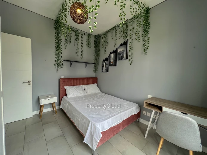 For Rent - 2-Bedroom Apartment - Ebene