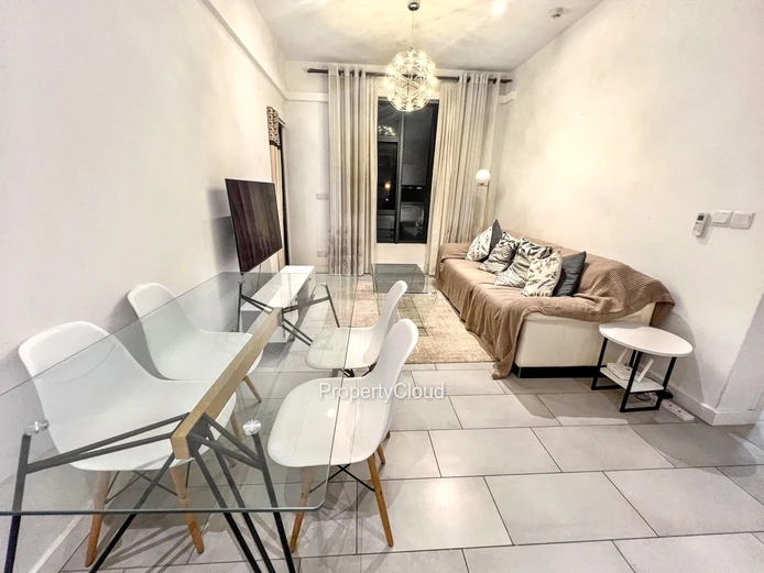 À Louer - Appartement De 2 Chambres - Ebene