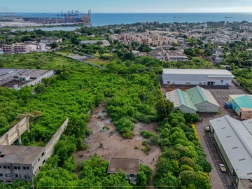 Commercial Land