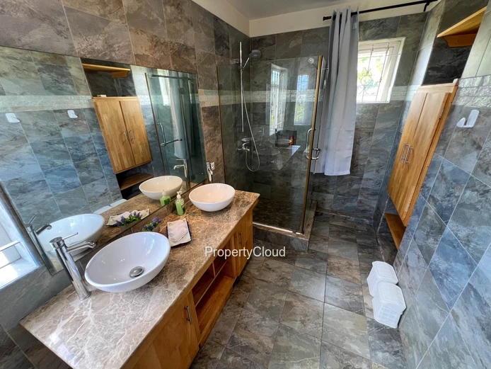 For Rent - 3-Bedroom Villa - Flic En Flac
