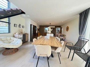 4 Bedroom Villa