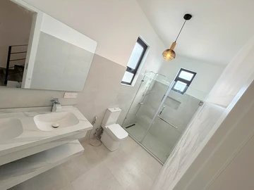 3 Bedroom Townhouse, Duplex