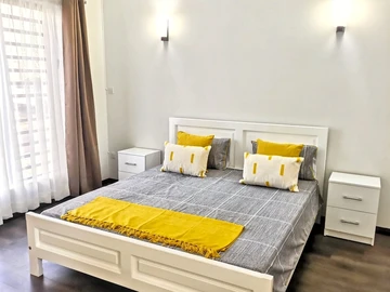 3 Bedroom Townhouse, Duplex