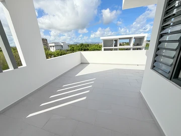 3 Bedroom Townhouse, Duplex
