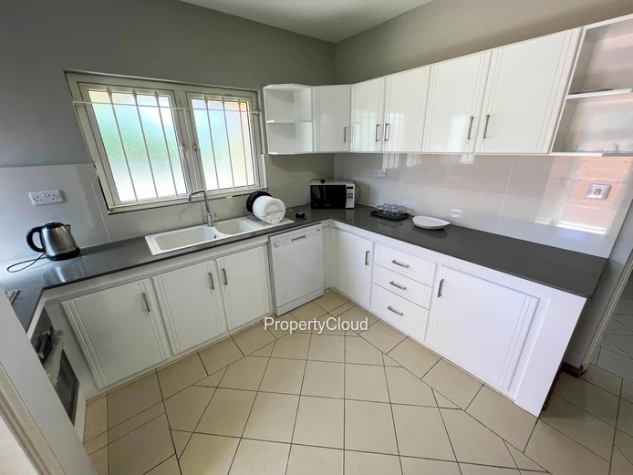 For Rent – 2-Bedroom Townhouse - Cyber-Village - Ebene