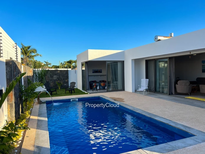 For Rent - 3-Bedroom Villa With Pool - Grand Bay