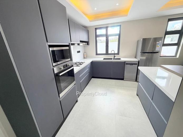 For Rent – 3-Bedroom Townhouse - Mont Choisy