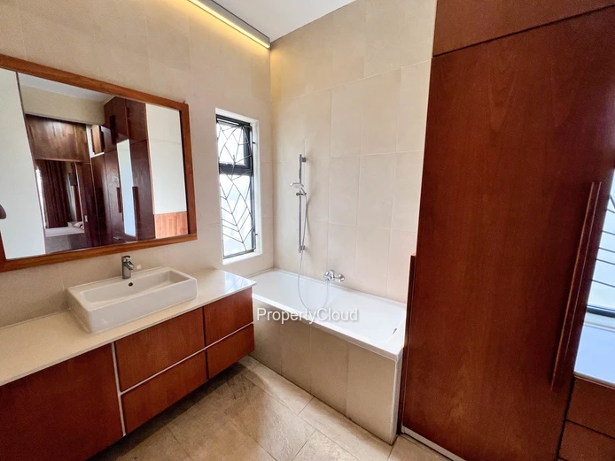 For Rent - 4-Bedroom Villa In A Gated Community - Mont Choisy