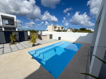 3 Bedroom Townhouse, Duplex