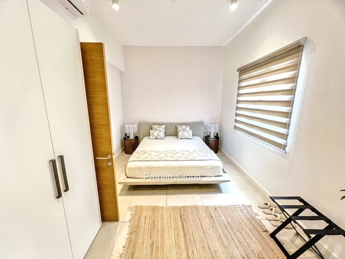 For Rent - 3-Bedroom Beachfront Apartment - Grand Gaube