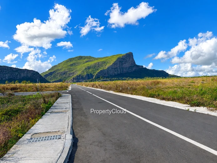 Several Plots For Sale |  Lotissement Pierrefonds ?? Pierrefonds, Mauritius