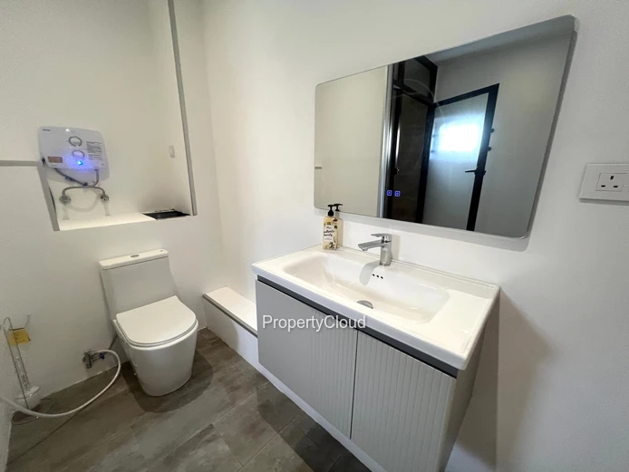For Rent - 3-Bedroom Duplex - Grand Bay